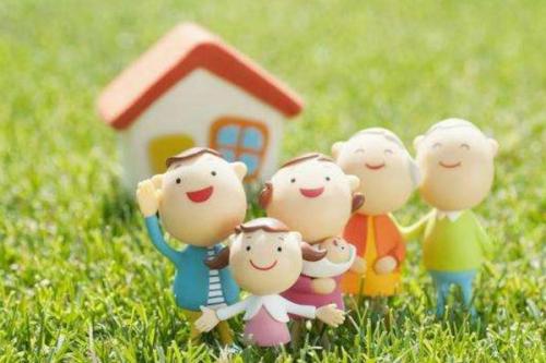 保險應該怎么買(mǎi)？過(guò)來(lái)人建議，這2種險最好不要買(mǎi)